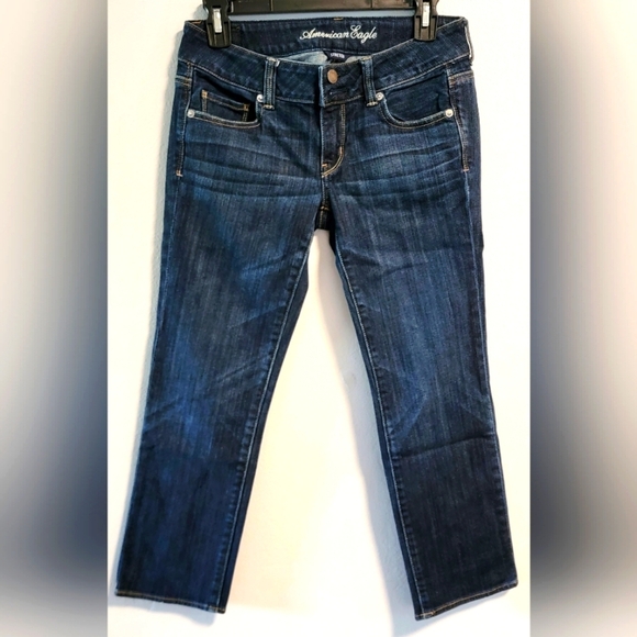 Like New American Eagle Artist Crop Cropped Ankle Dark Wash Low Rise Blue Jeans - Picture 1 of 8